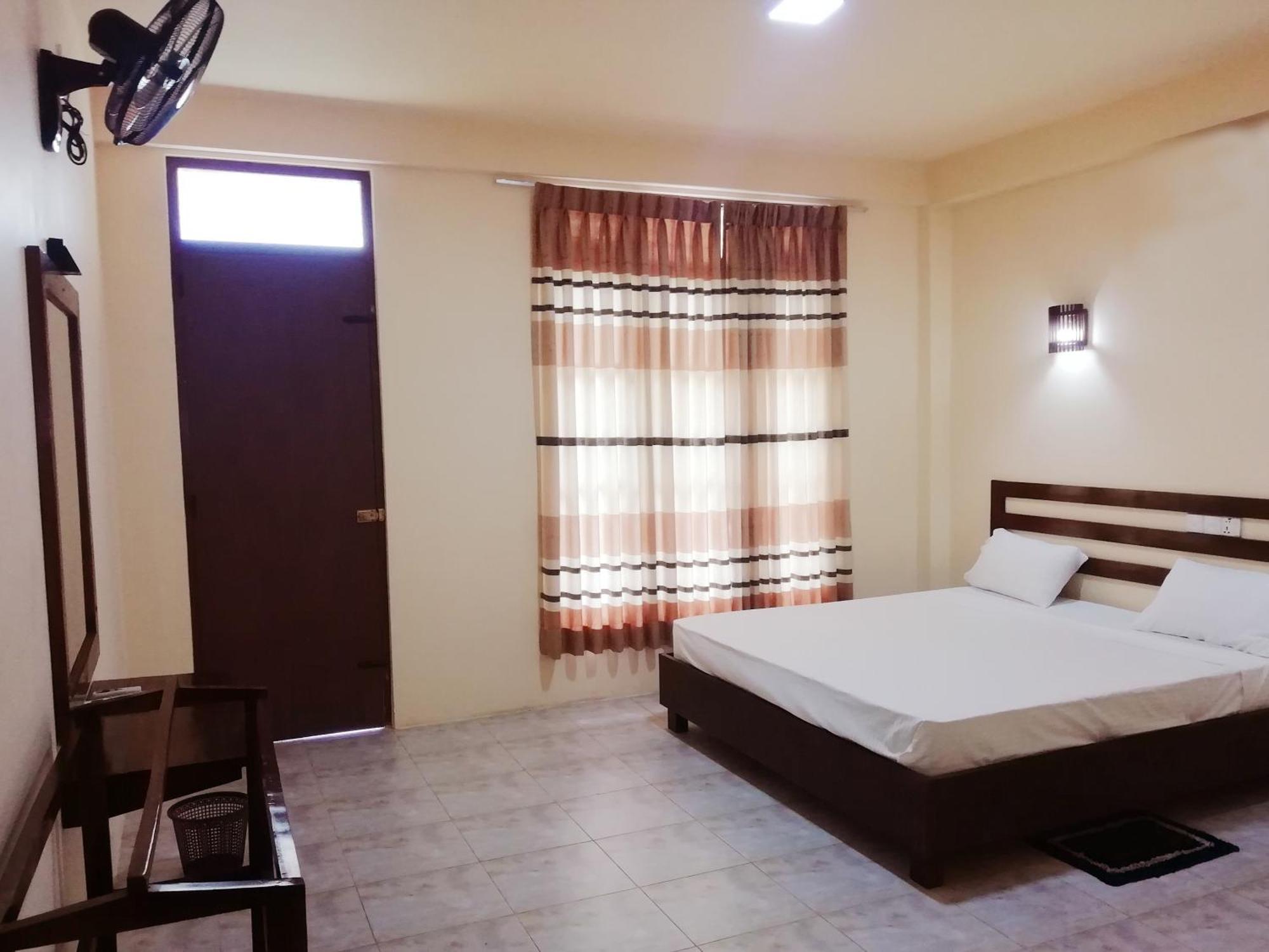 Dream Day Leisure Homes Сигирия Экстерьер фото